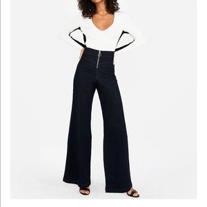 Express High Waisted Wide Legged Jeans